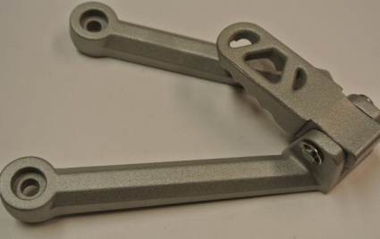 CPI SM SX Fotpinne bak vänster D06-49300-10-00