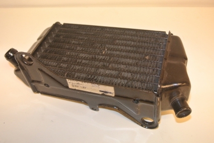 Honda CR 250 -81 Vä Kylare 19015-KA4-003 (305)