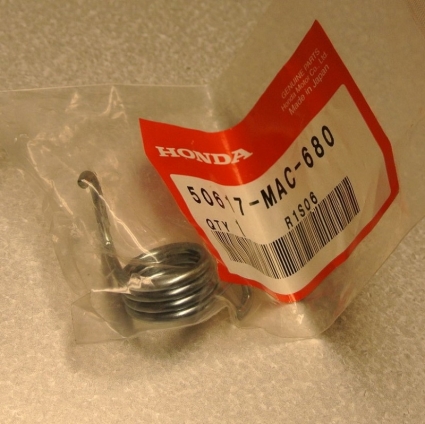 Honda CR Spring R Step  50617-MAC-680 