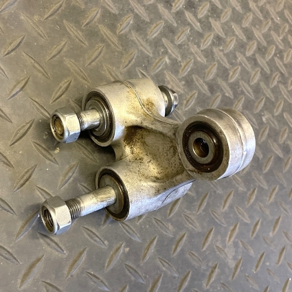 Honda CRF450R 2002  Länkenhet 52465-MEB-000