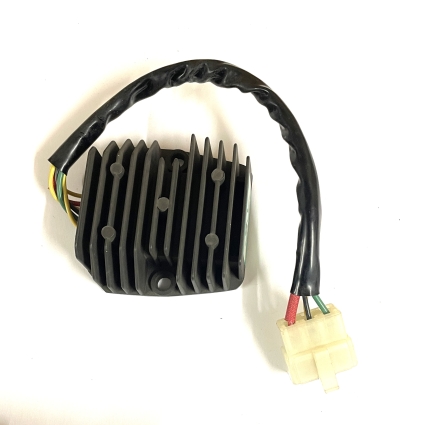 Honda CB125T 1977 Voltregulator Likriktare  31600-399-008 Rictifer