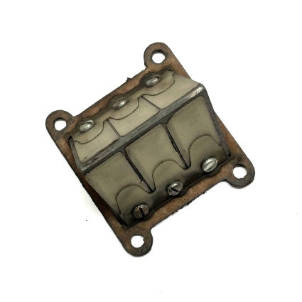 Husqvarna 125 1982-87  Valve Holder 1611855-01