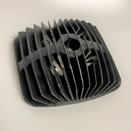 Husqvarna 125 CR 1977-78 Topplock.  1611567-01 Cylinderlock