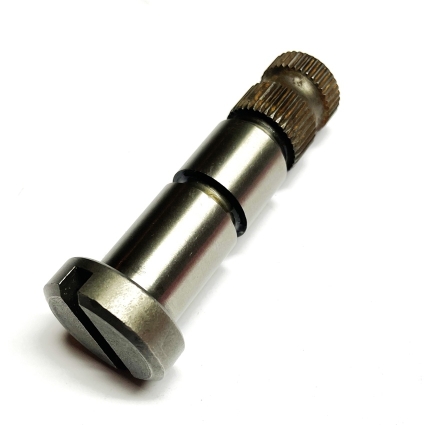 Husqvarna 1983- 2-T- 4-T Växelaxel 1611746-02