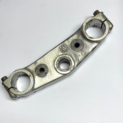 Husqvarna 1985-86 Gaffelkrona övre 1512404-01 Begagnat, Used