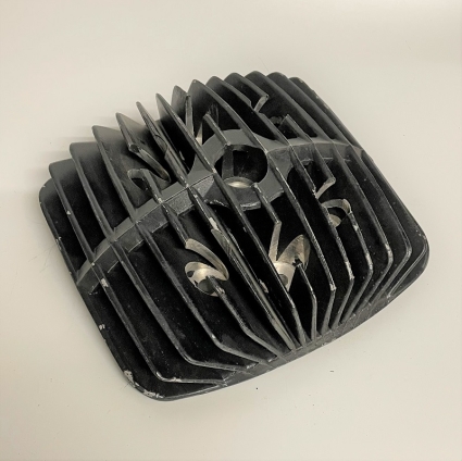 Husqvarna 250 CR 1980 Topplock.  1611724-01