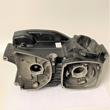 Husqvarna NOS 450CR/WR 1972-74 Vevhus par. 1610626-01 NOS Crankcase pair