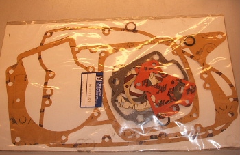 Husqvarna packningssats 250cc 72-73+74WR  1619569-01