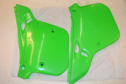 Kawasaki KX 125/250 1990  Sidopaneler  53-2730-021