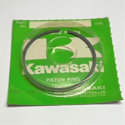 Kawasaki KX125 1980-81  Kolvringar 13003-1060