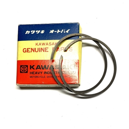 Kawasaki KX125 1982-83  Kolvringar std.  13008-5045