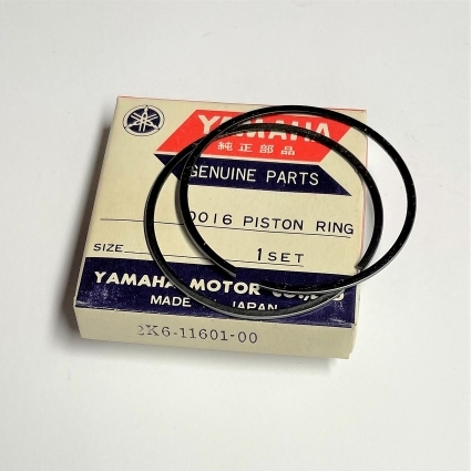 Yamaha YZ125 1978 Kolvring.  1:a/öd.  2K6-11601-10
