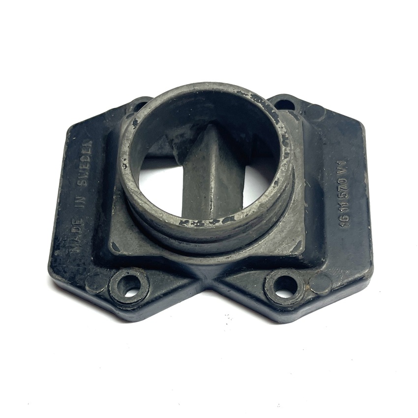 Husqvarna 1977 Anslutningsrör 1611570-01